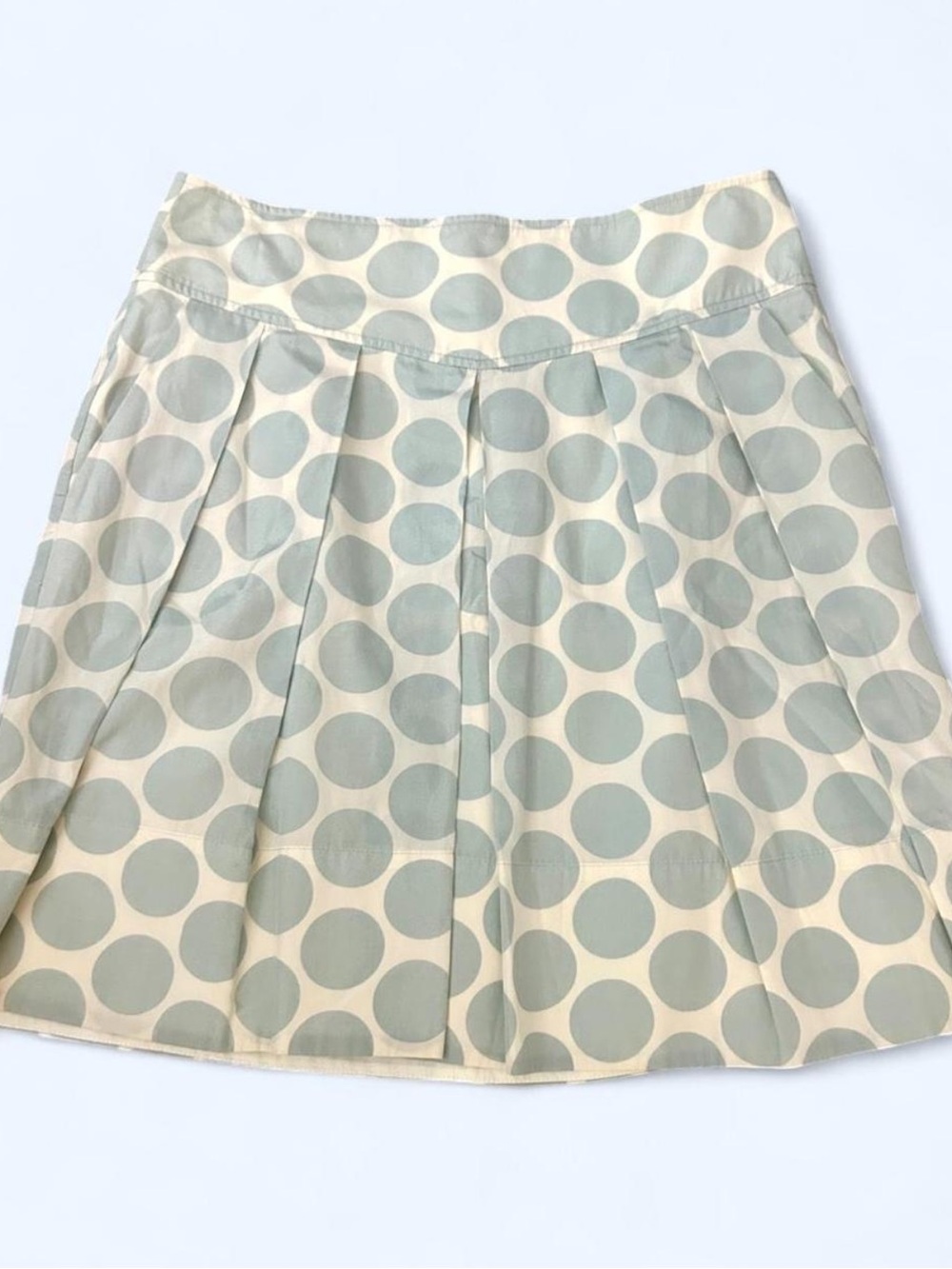LIKE NEW Sz 2 XS Banana Republic Blue & White Polka Dot Pleated Skirt Silk Blend